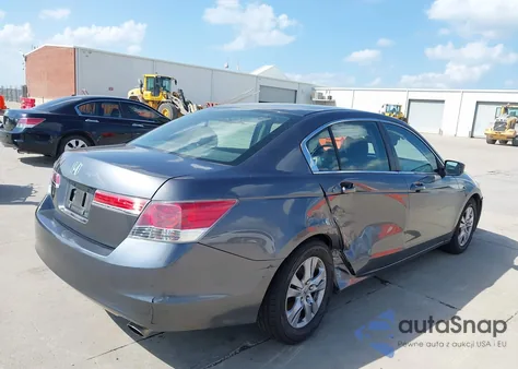 2011 Honda Accord 2.4 Se from USA, damaged, VIN 1HGCP2F6XBA041931